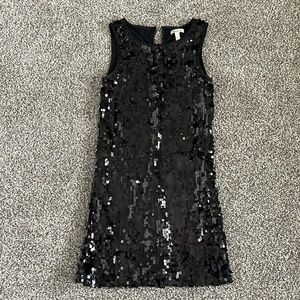 Black sequin cocktail dress size M never worn